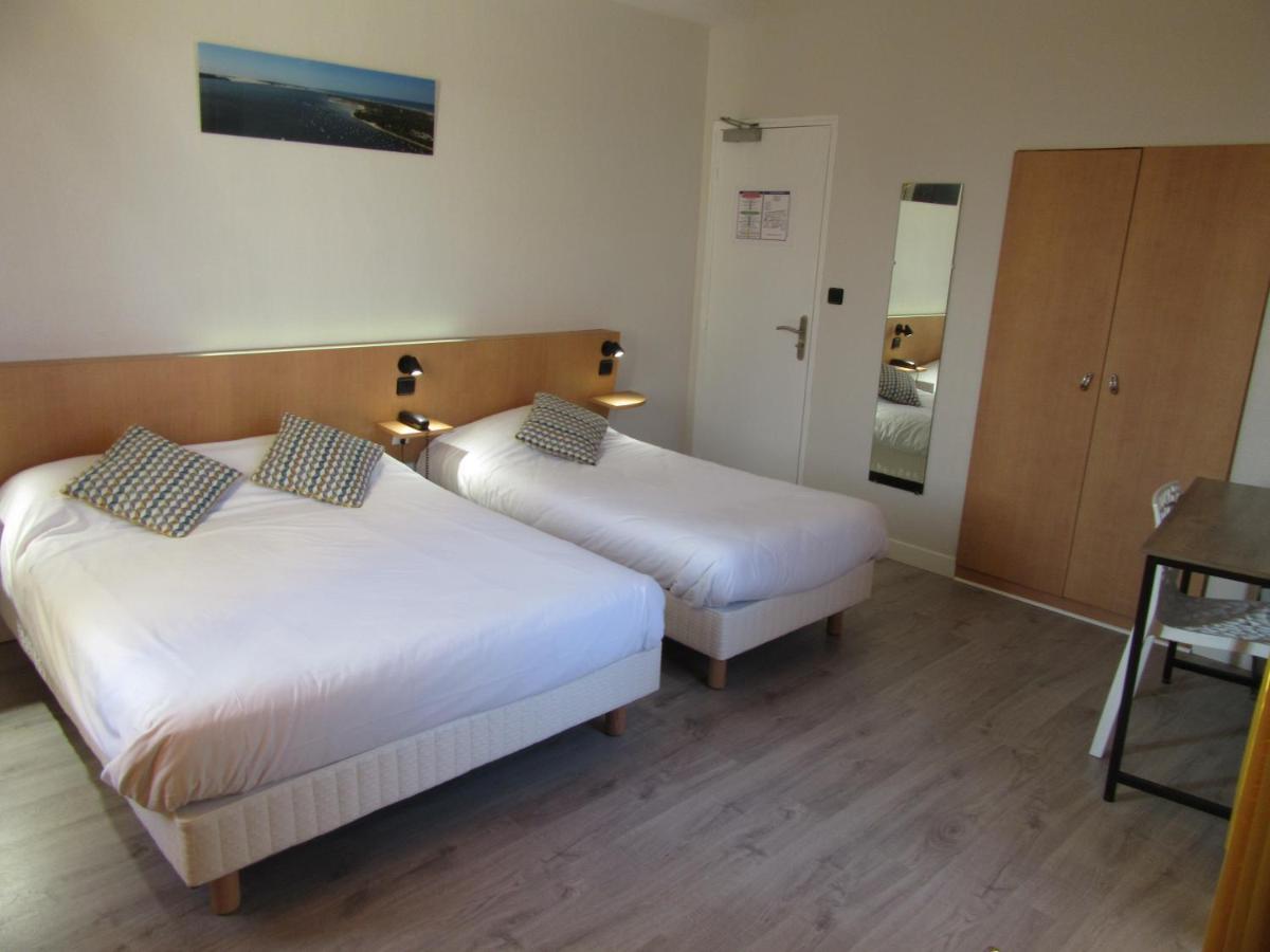 Contact Hotel De France Saintes Bagian luar foto